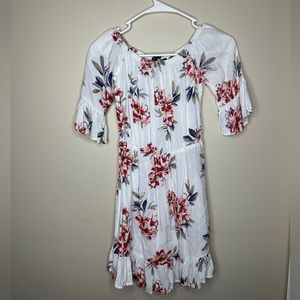 New Look Floral white Dress off shoulder